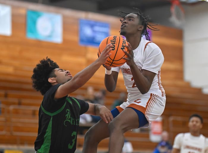 Lincoln vs Lanier Torrey Pines Holiday Classic December 27, 2023 Photo-Justin Fine40